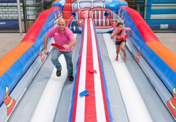 Bungeerunsterksteman 4